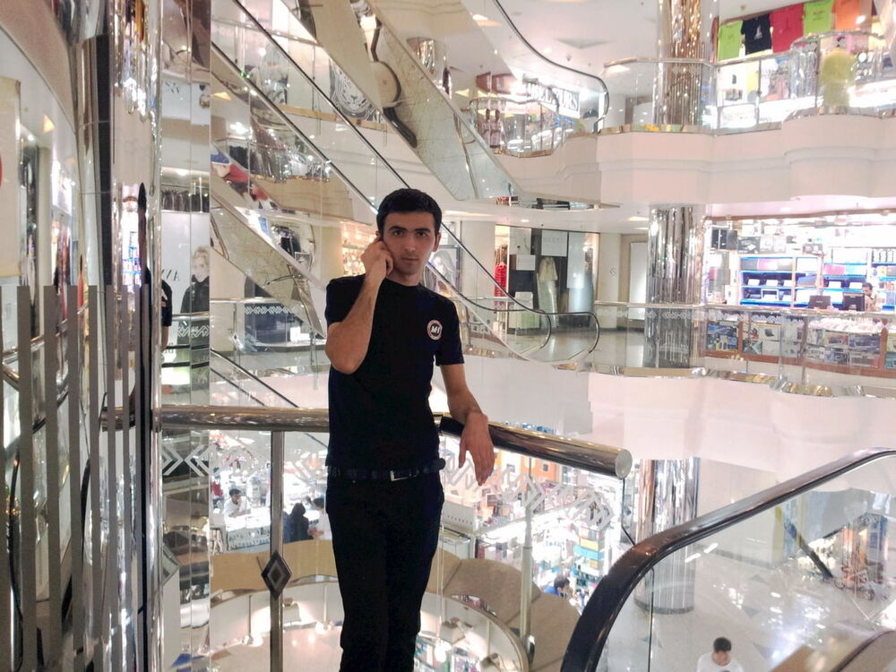  6091651  Aram, 41 ,    