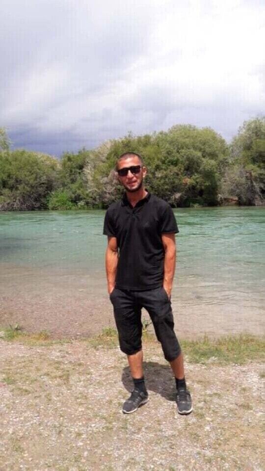  20494051  Ruslan, 38 ,    