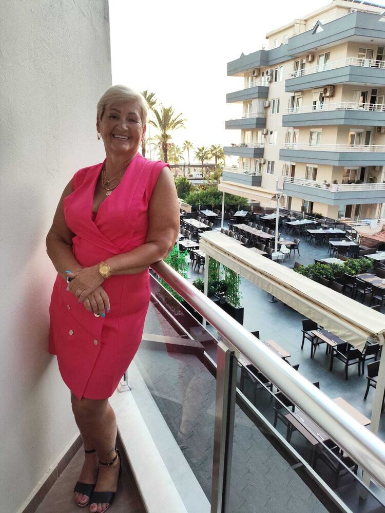  Czestochowa,   , 57 ,     , c , 