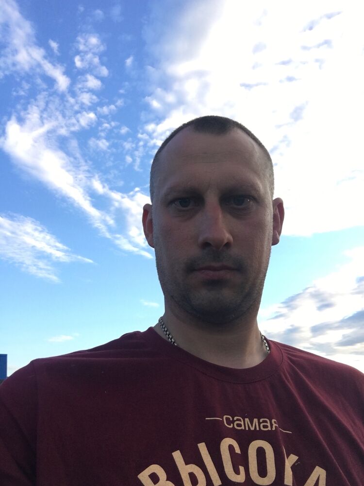  32104481  , 40 ,    