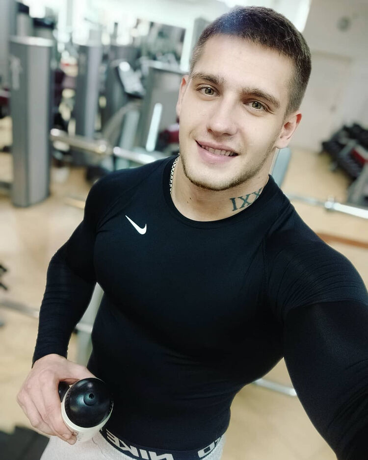 ���� 25214081 ������� �����, 33 ����, ���� ���������� � ����������