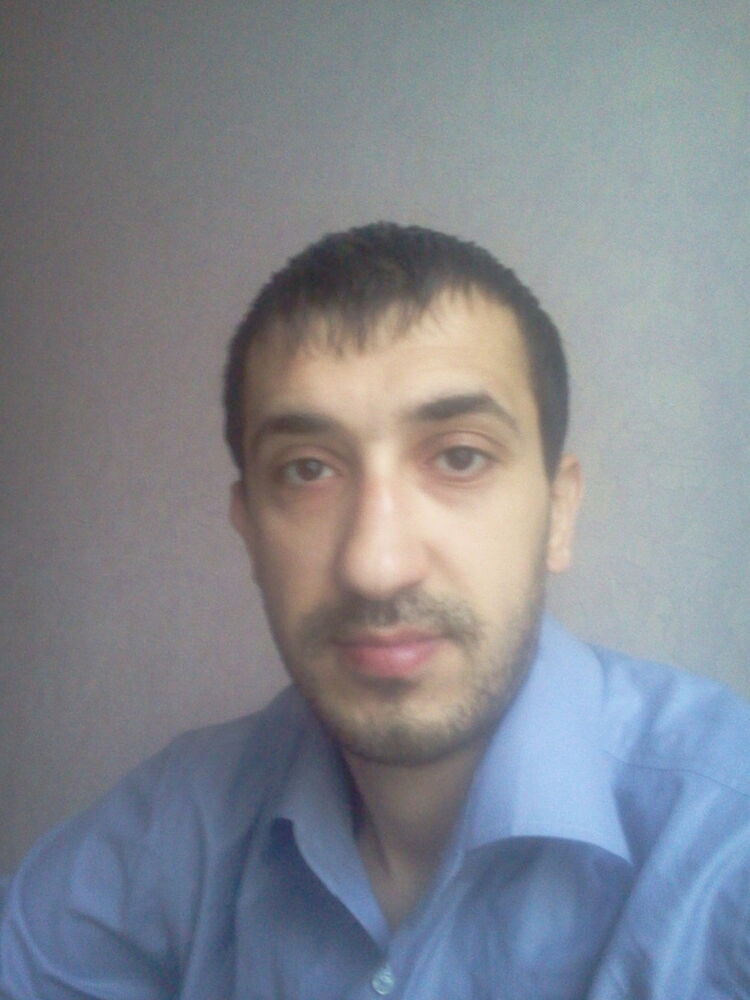  15917781  Arturo, 38 ,    