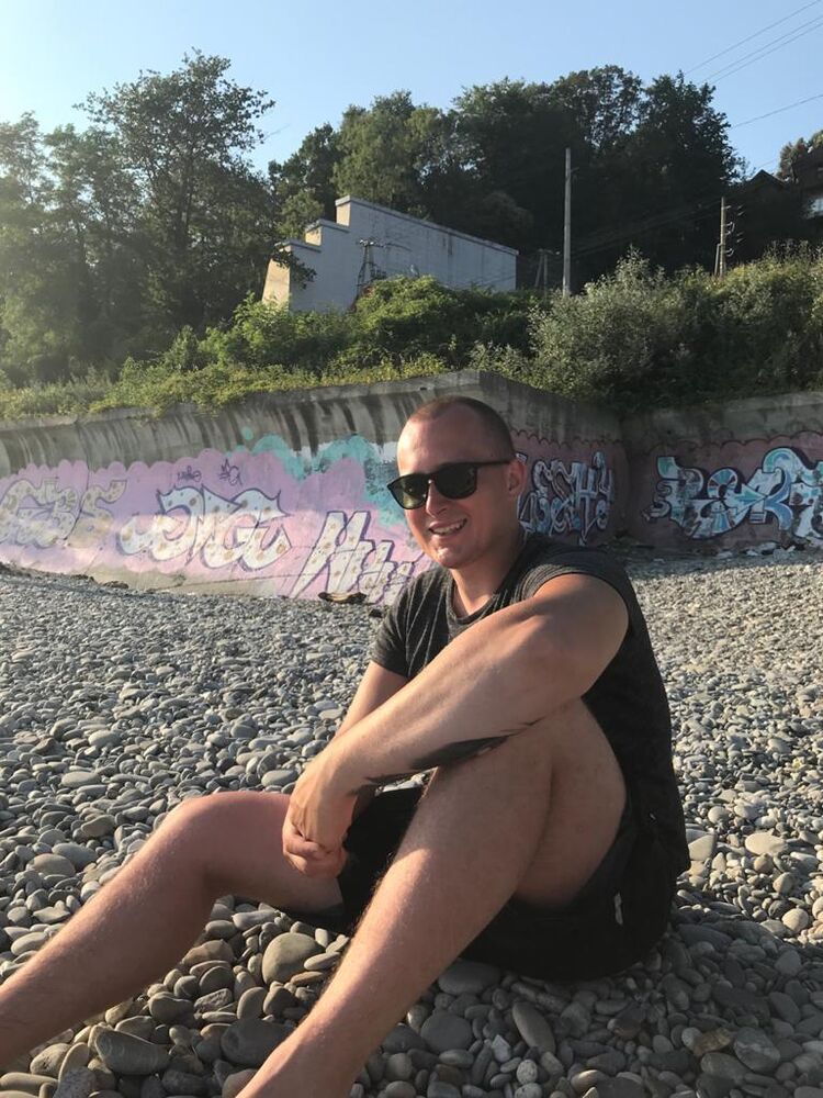  41309791  , 27 ,    