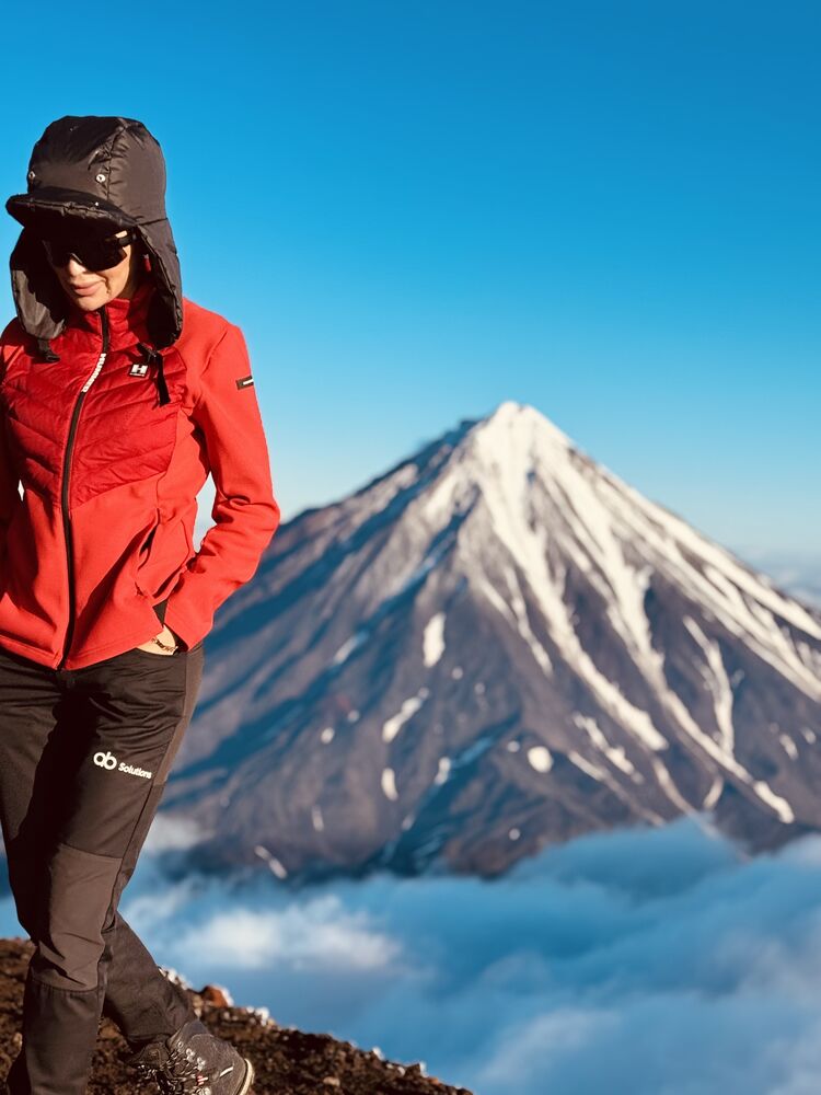  53780421  Anastasia, 37 ,    -