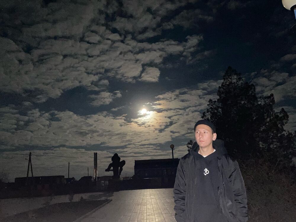  54524151  , 19 ,    -