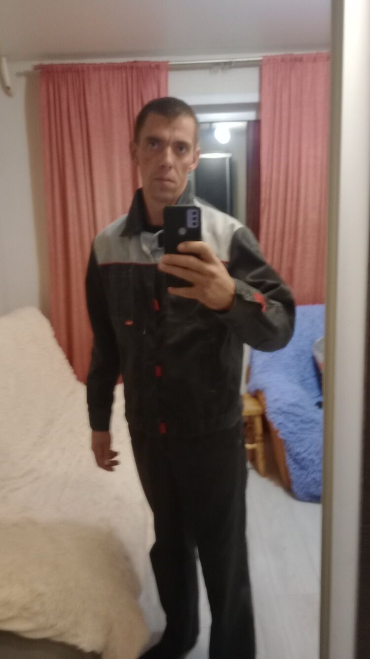  43999021  , 46 ,    