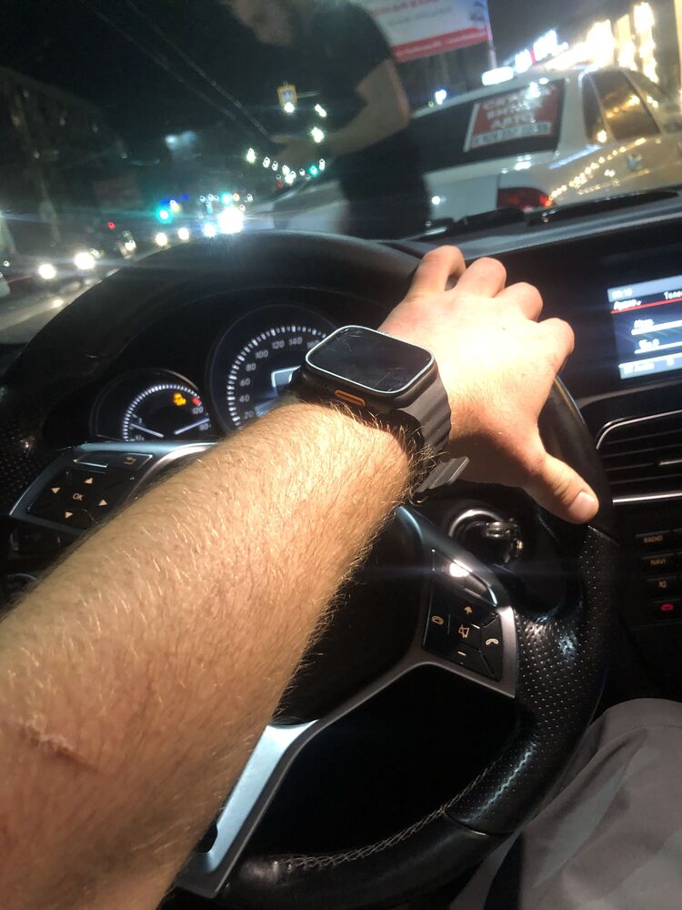  40778711  , 22 ,    