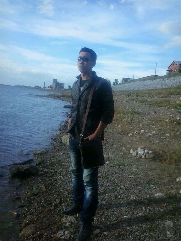  5646361  Ruslan, 32 ,    