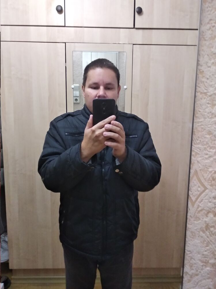  30137161  Nik, 41 ,    -