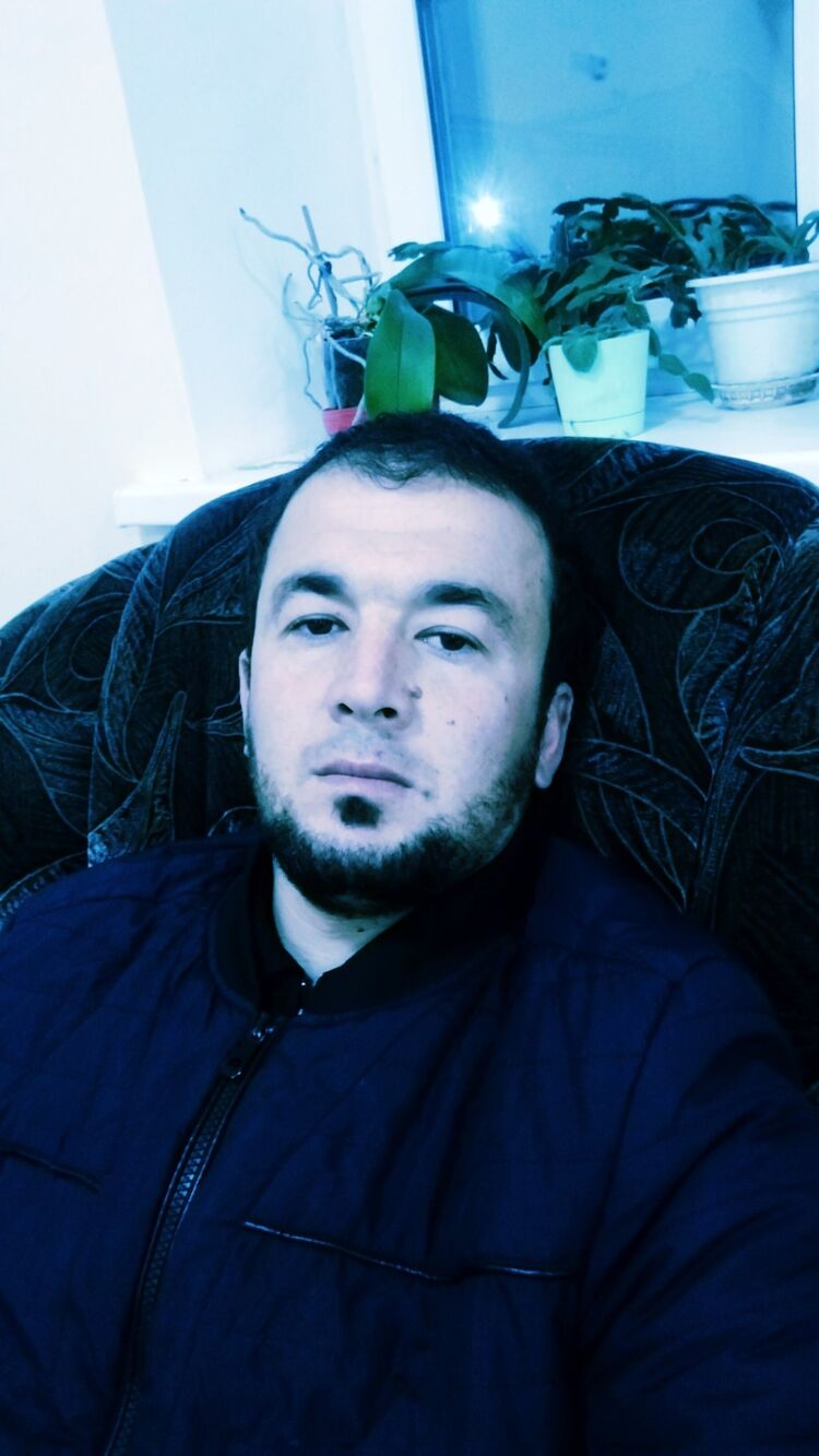  43903961  , 29 ,    