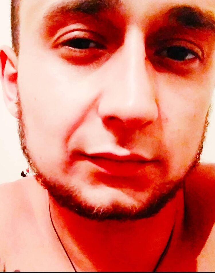  46064431  , 27 ,    