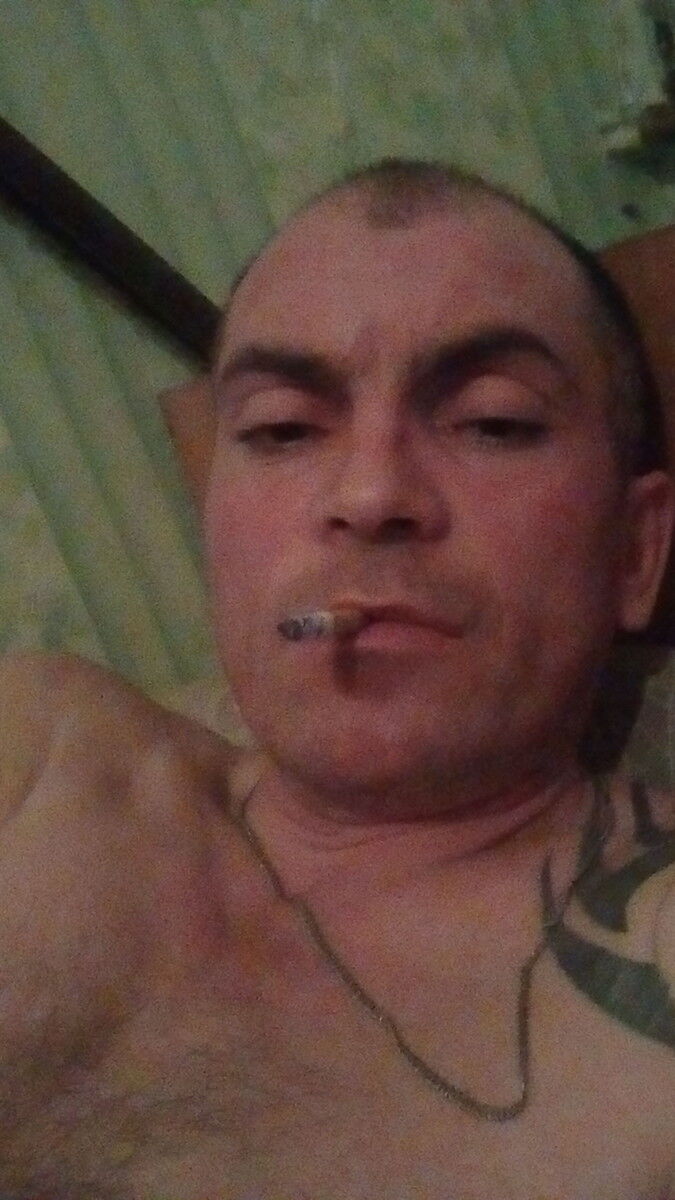  ,   Alex, 44 ,   ,   , c , 