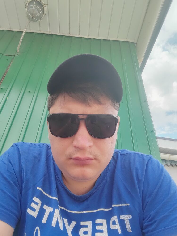  27785531  Timur, 33 ,    