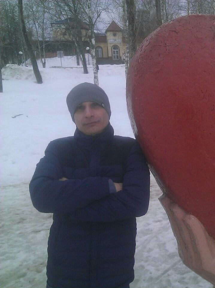  12061021  Slava, 42 ,    