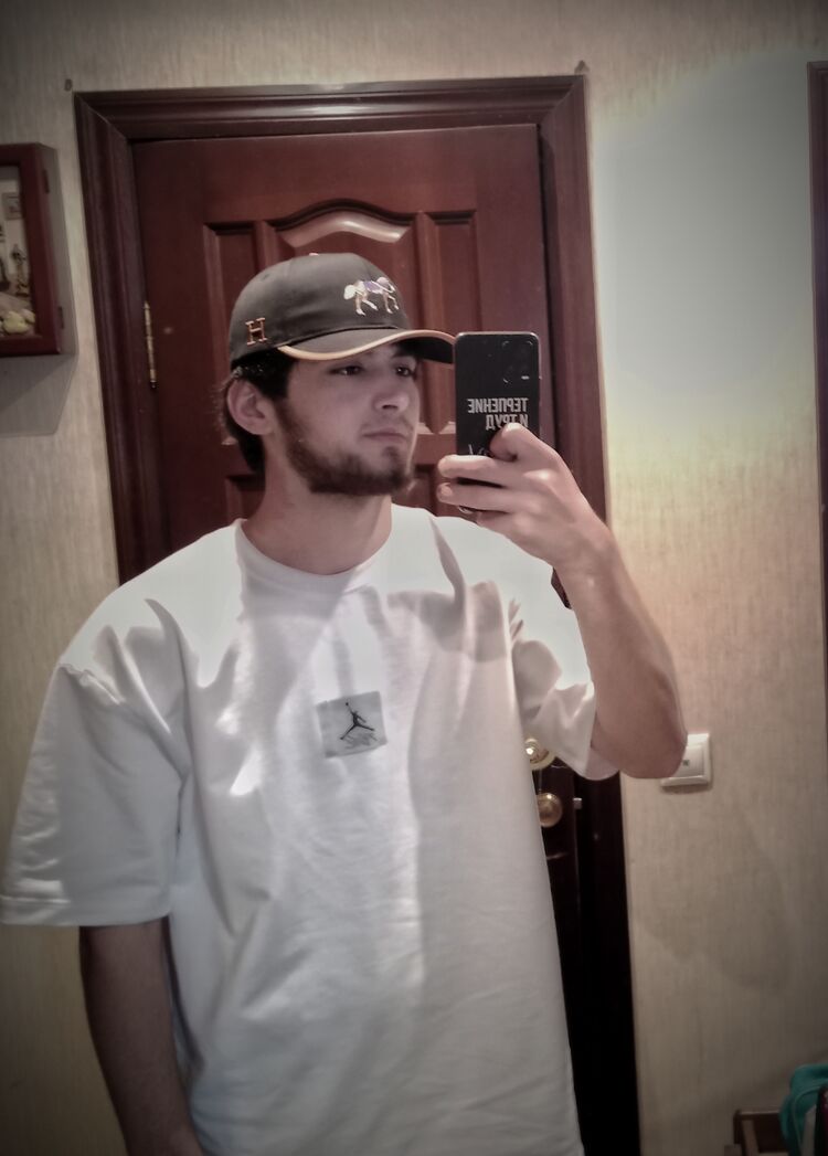  42607061  , 21 ,    