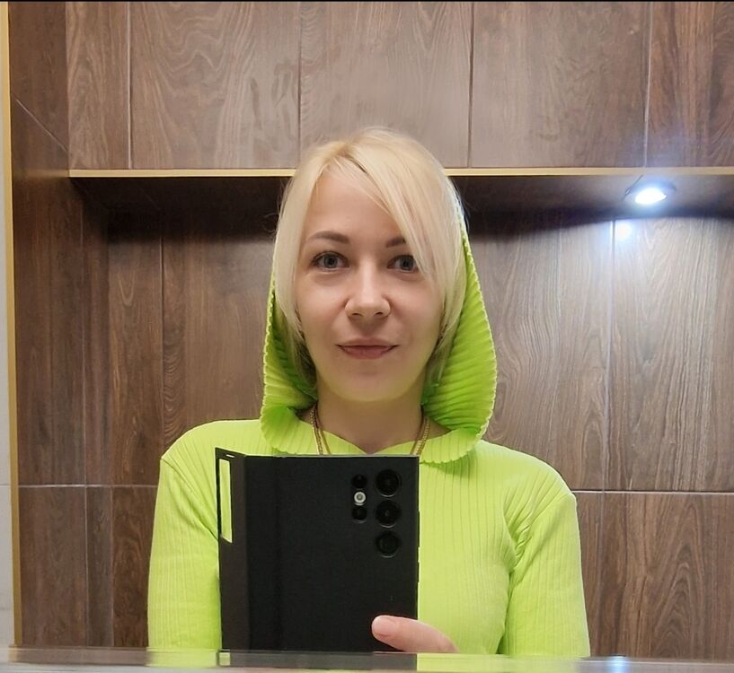  45882471  DeviL, 38 ,    