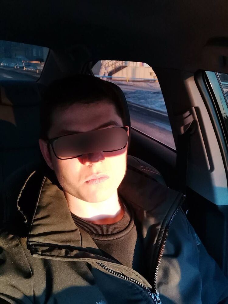  45353131  Igor, 30 ,    