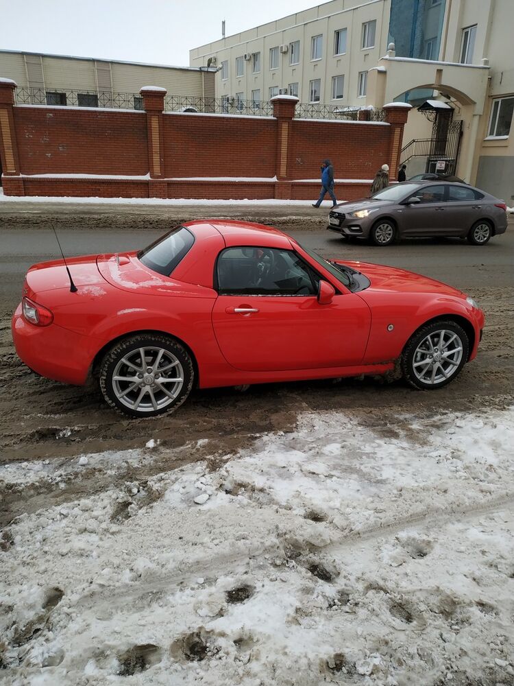  14498151  Nurik, 27 ,    
