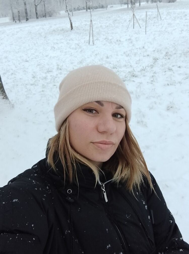  54744611  , 39 ,    -