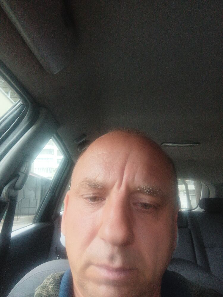  36549741  , 52 ,    