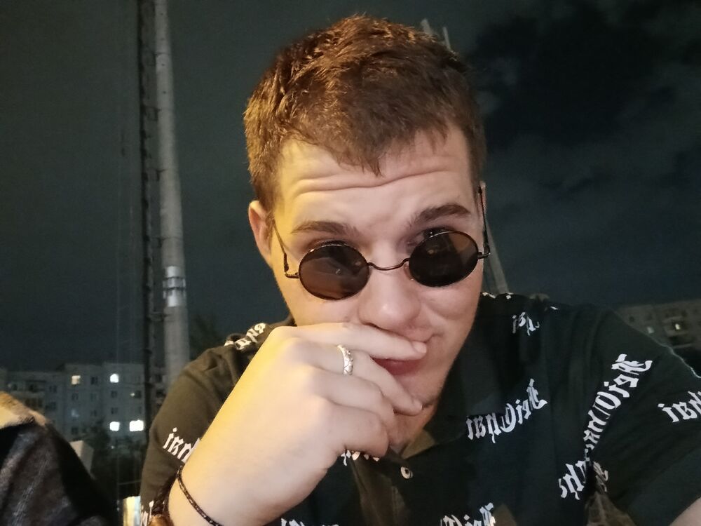  38827451  NikitaDobryk, 22 ,    