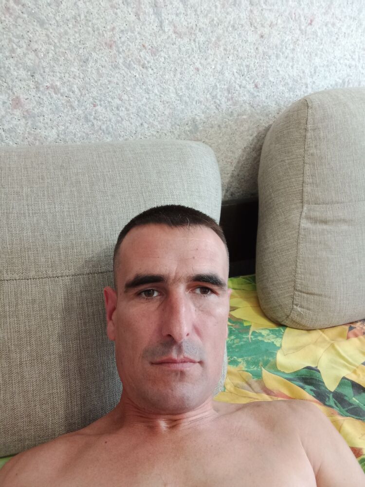  37023501  , 44 ,     