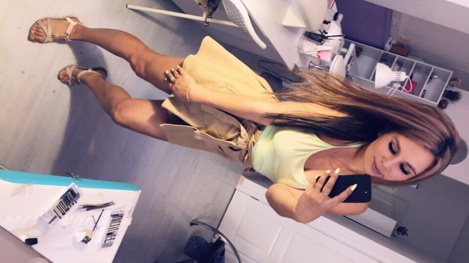  24448271  Beauty, 28 ,    