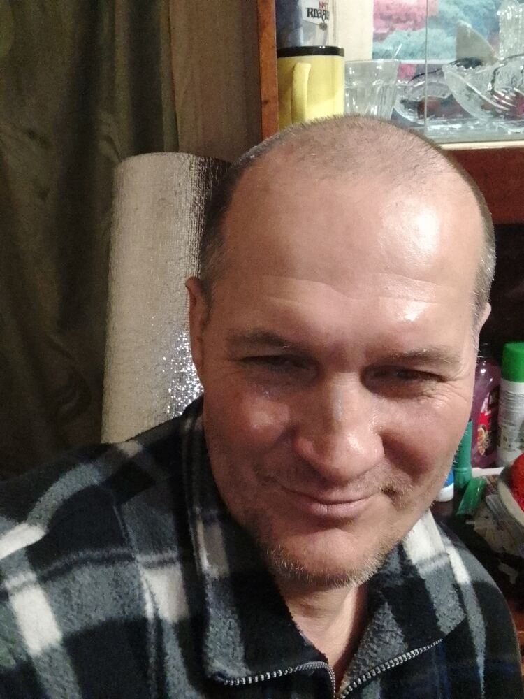  40831301  , 52 ,    