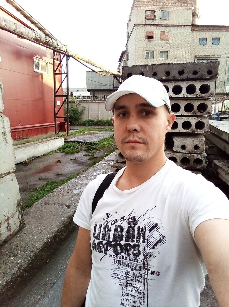  41568481  , 34 ,    