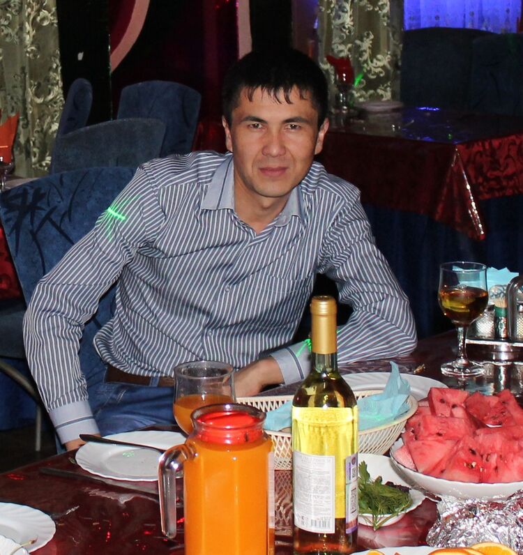  6591711  Edik, 39 ,    