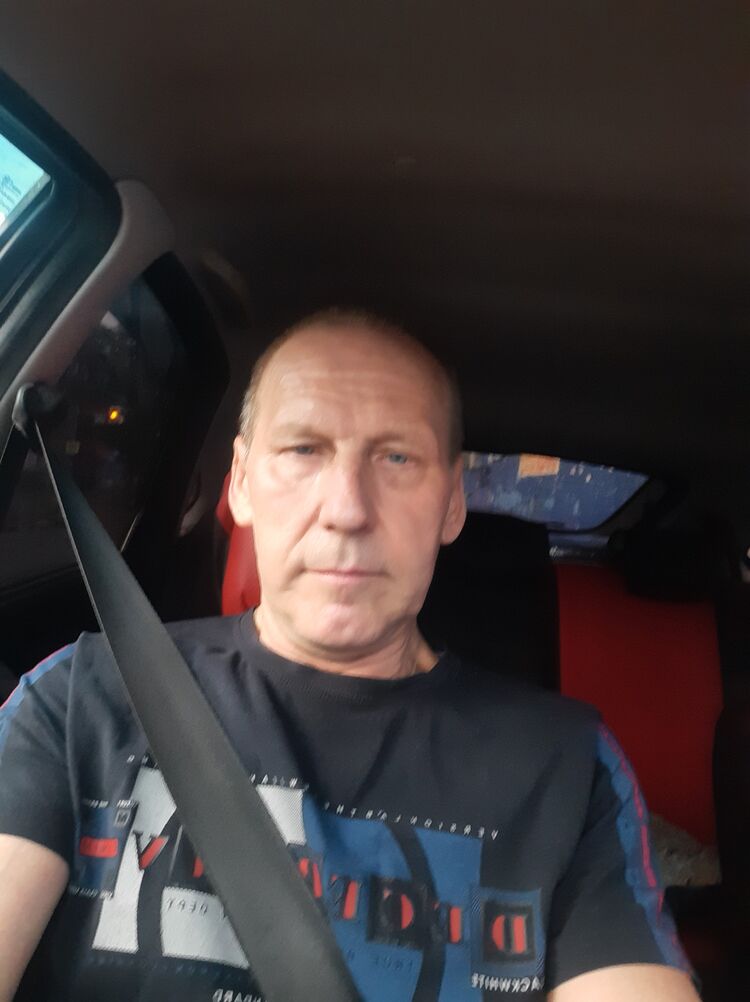  27793821  , 64 ,    