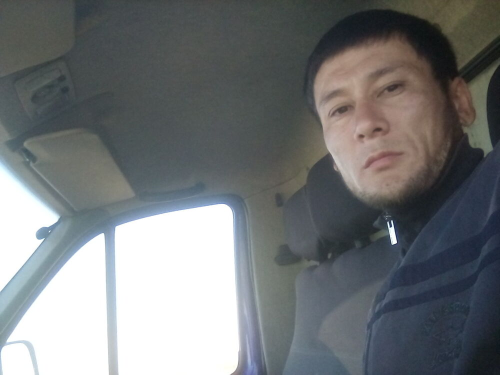  ,   Avazbek, 38 ,   ,   , c 