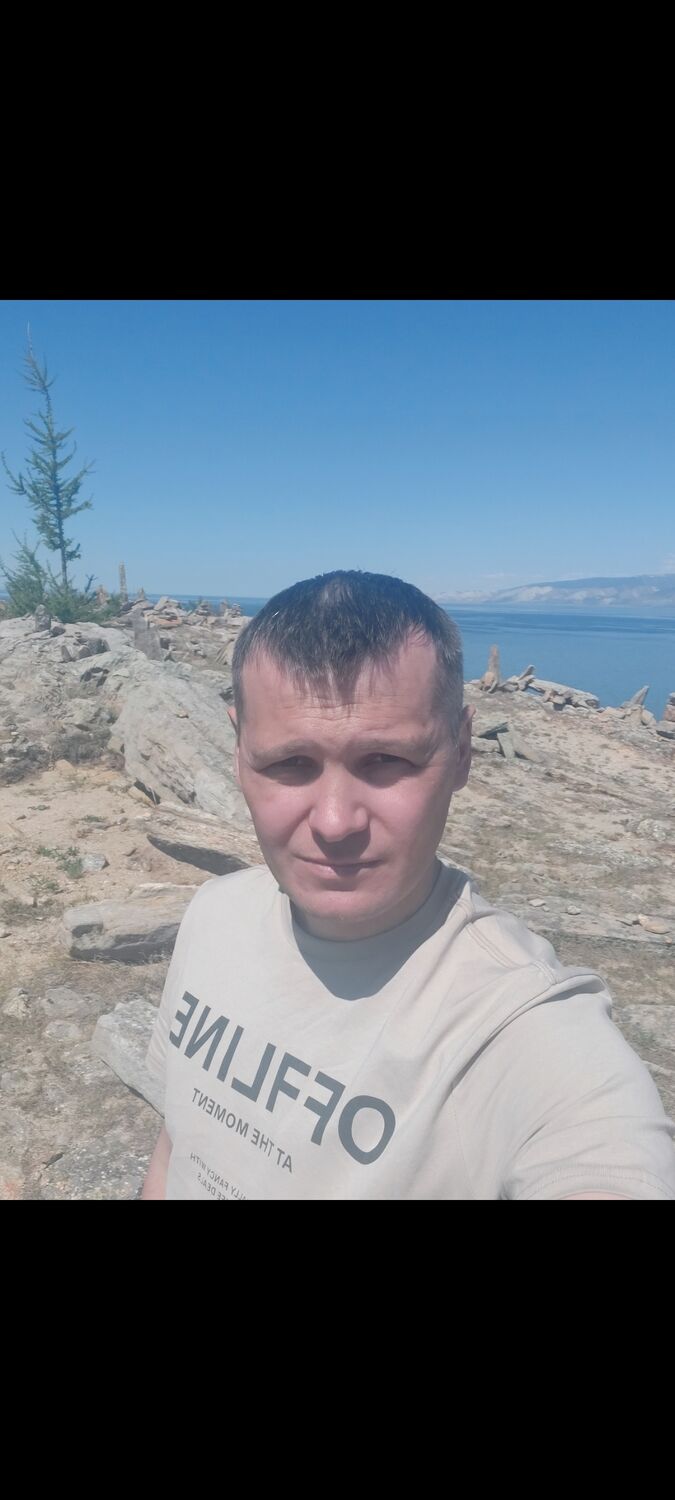  52881321  Vladimir, 38 ,    