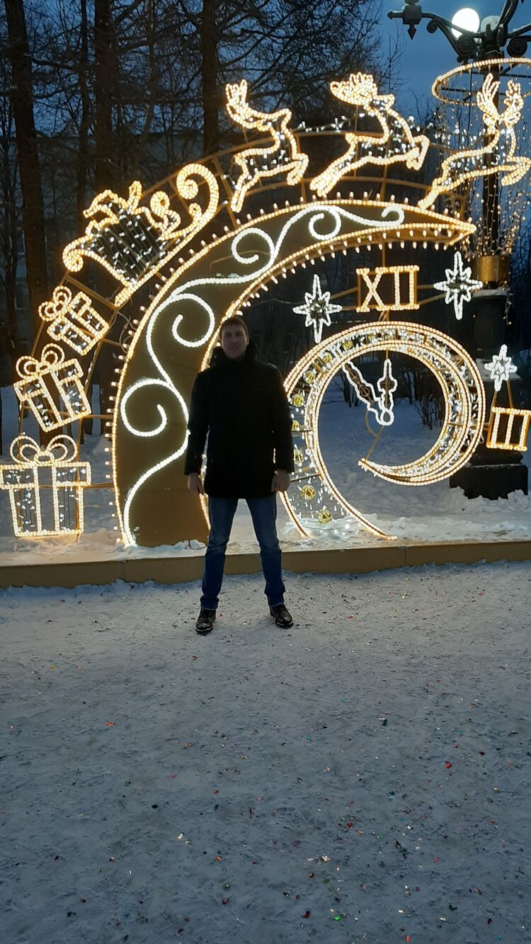  31625581  , 37 ,    
