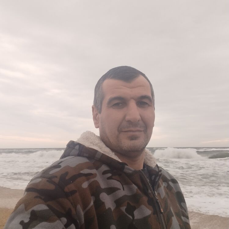  48518661  MGER, 39 ,    