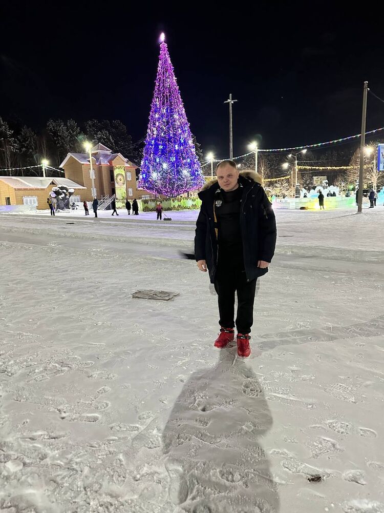  ,   Grindevald, 26 ,   ,   