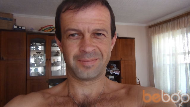   ,   Valik, 49 ,   