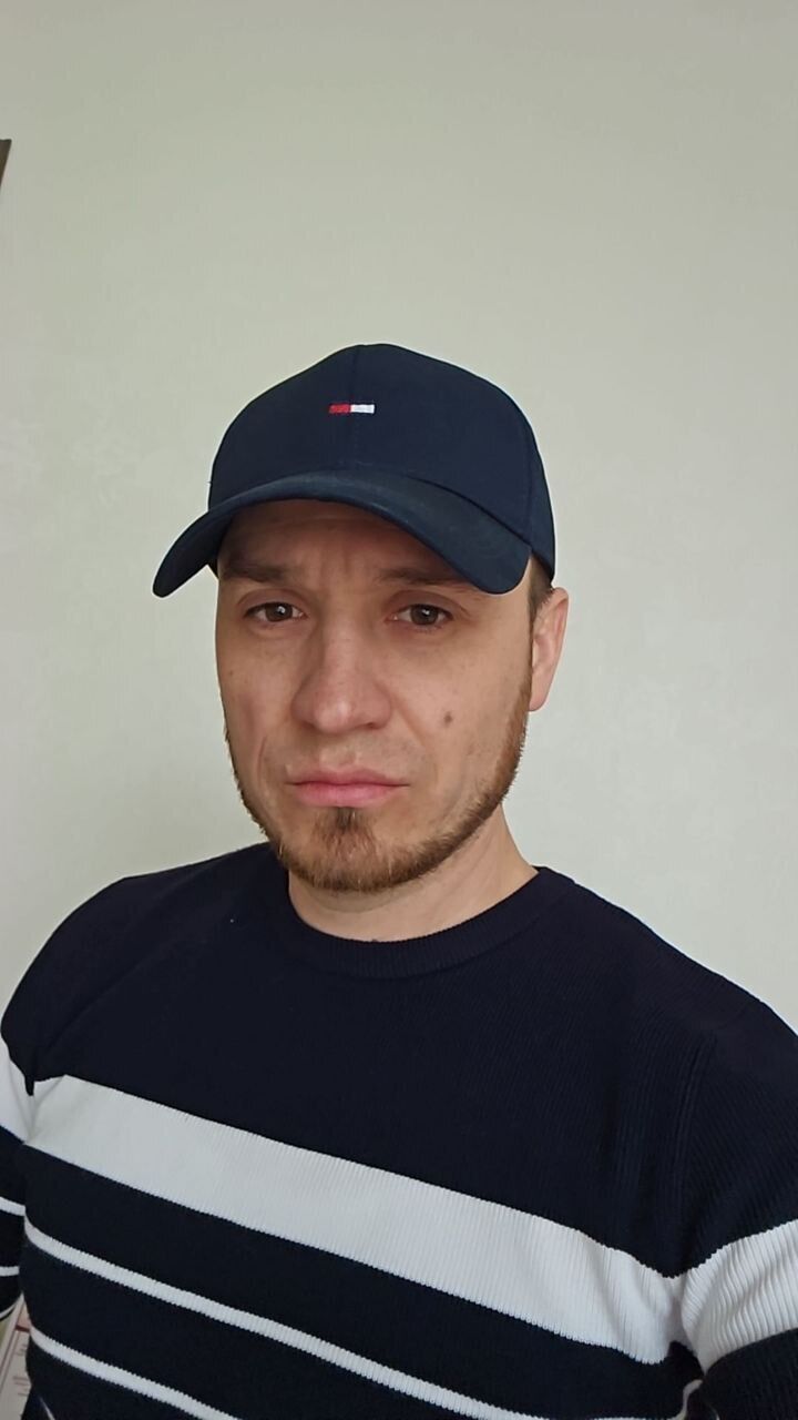  ,   Gleb, 35 ,   ,   