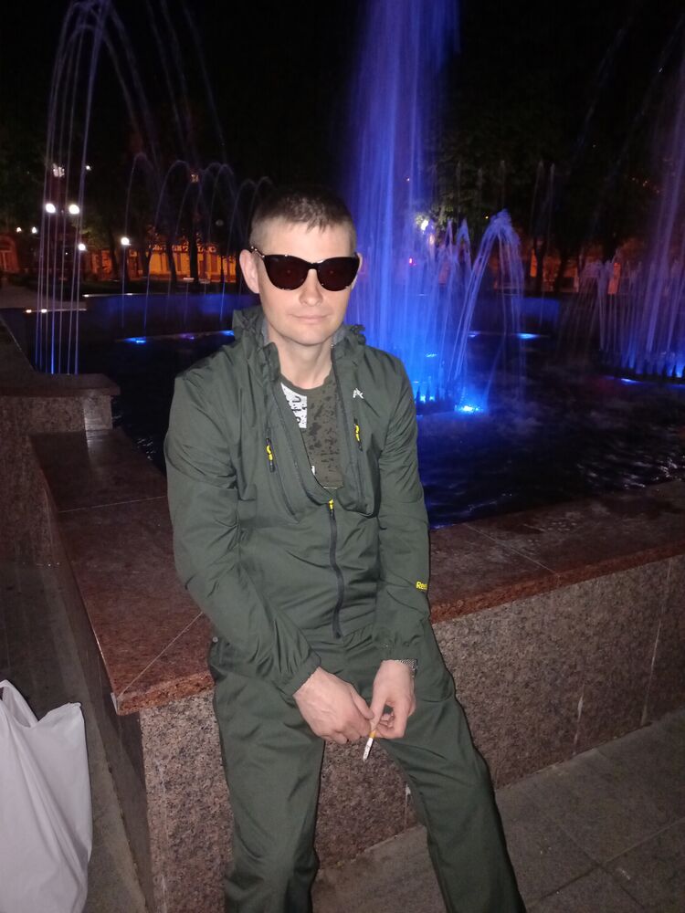  27346841  , 42 ,    