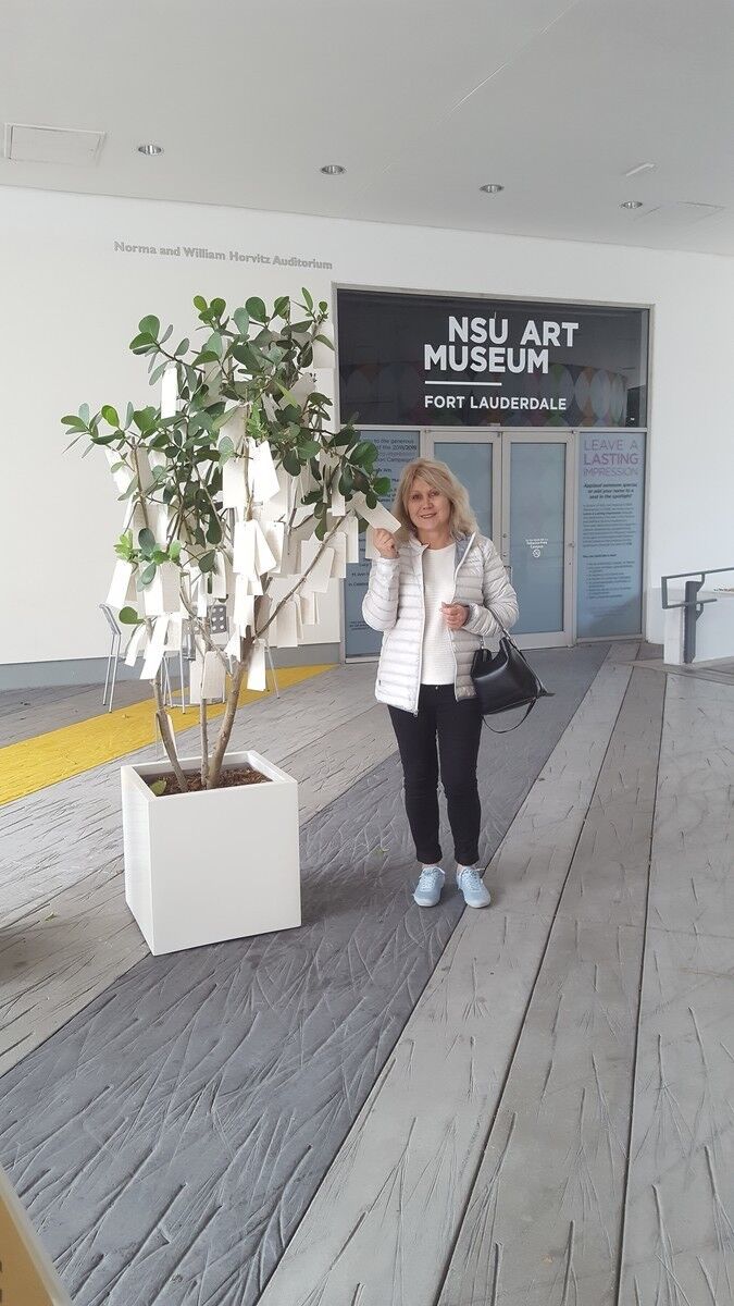  ,   Gala, 58 ,     , c 