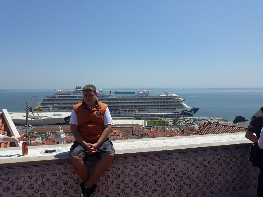  ,   Alexandru, 32 ,   ,   , c 