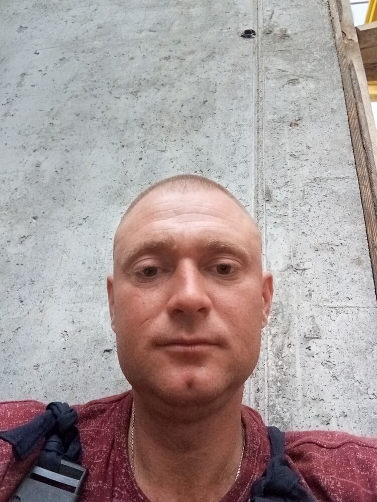  45769871  , 35 ,    