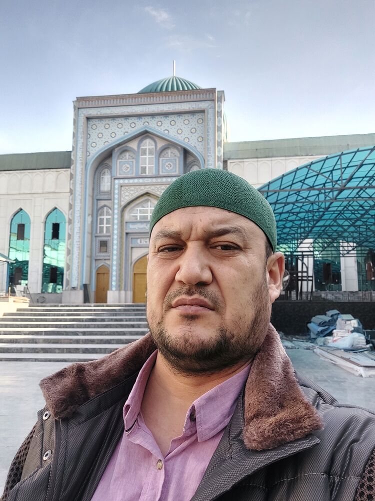  41070551  Sunatullo, 46 ,    -