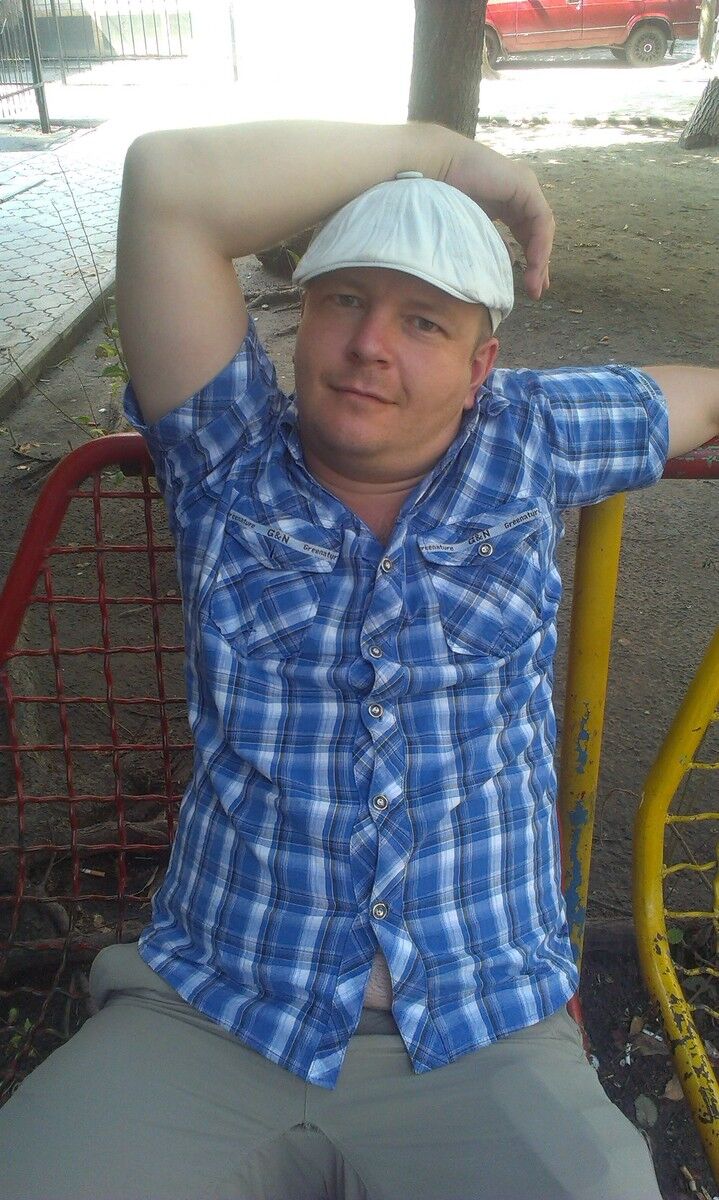  ,   Maxim, 46 ,   ,   , c 