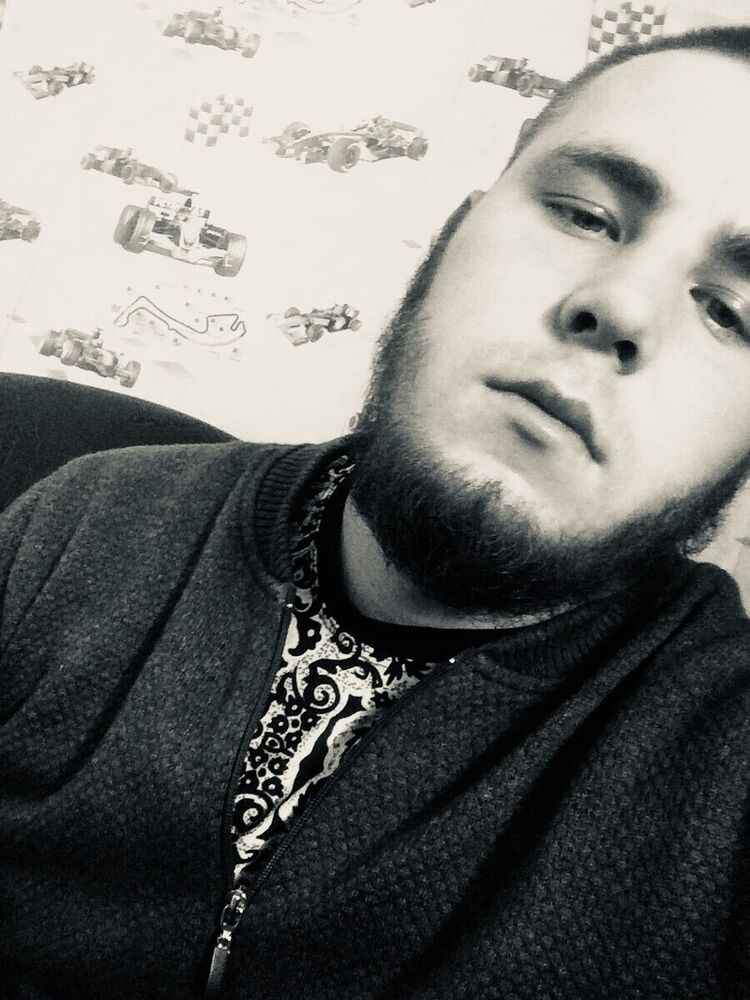  21882801  , 28 ,    