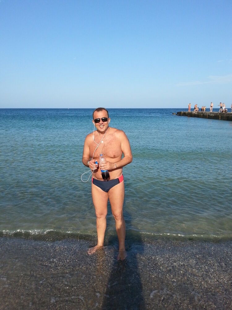  ,   Vitalik, 54 ,     , c 