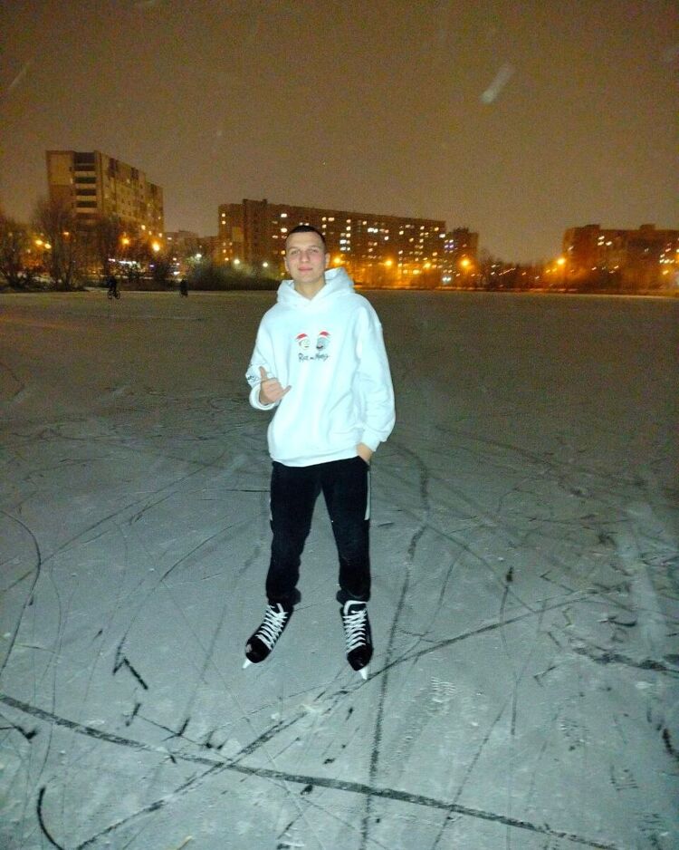  ,   Nikolay, 21 ,   ,   