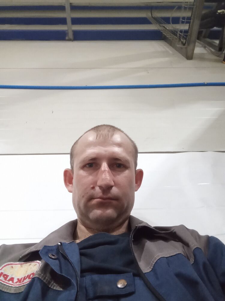  48382761  , 34 ,    