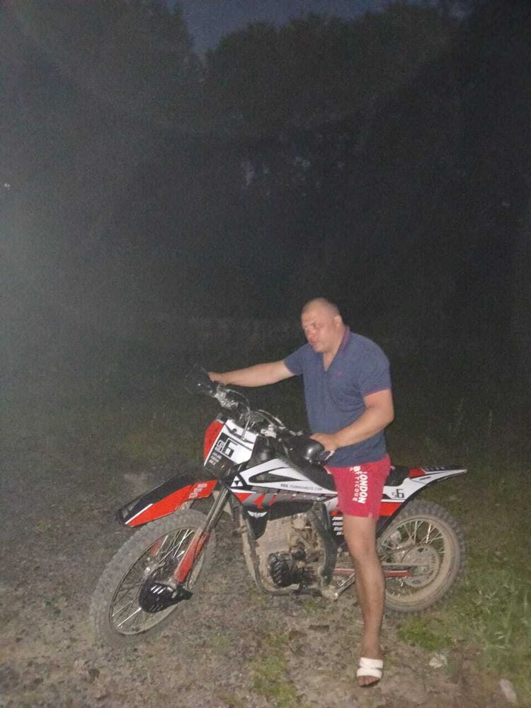  45989771  , 40 ,    