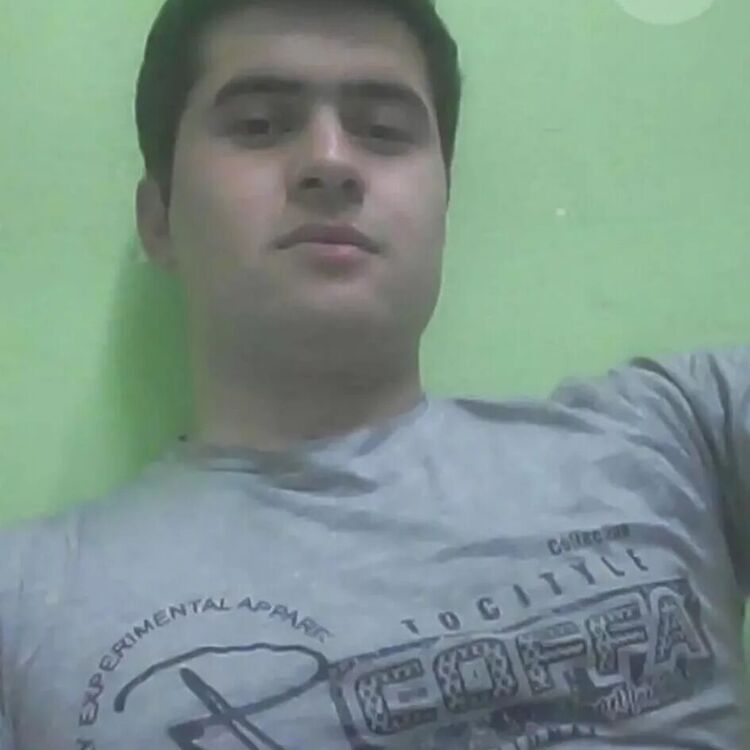  ,   Ali, 33 ,   ,   